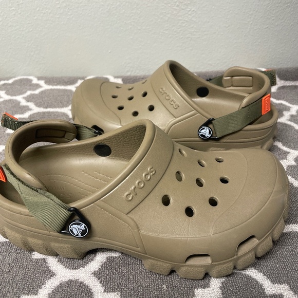 CROCS COMFORT BEIGE - Picture 1 of 6